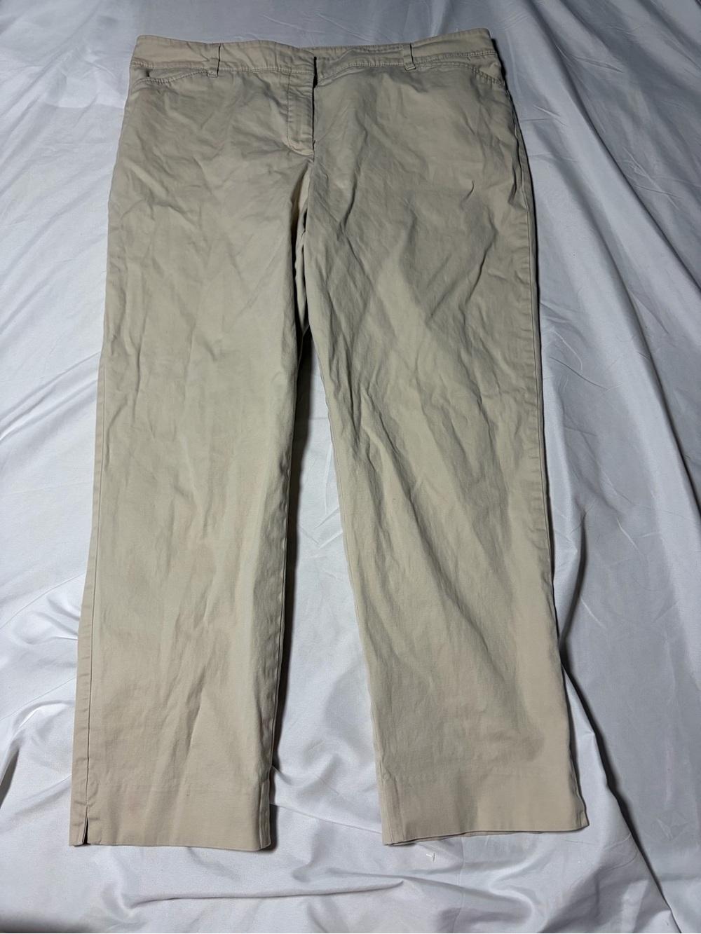 Women’s Talbots Perfect Crop Khaki Size 12 Stretch Tan
